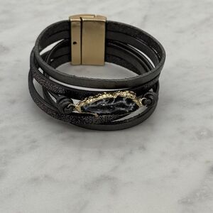 SAACHI Gold Magnetic Gold Clasp MORNING Silver LEATHER Geode STONE‎ BRACELET